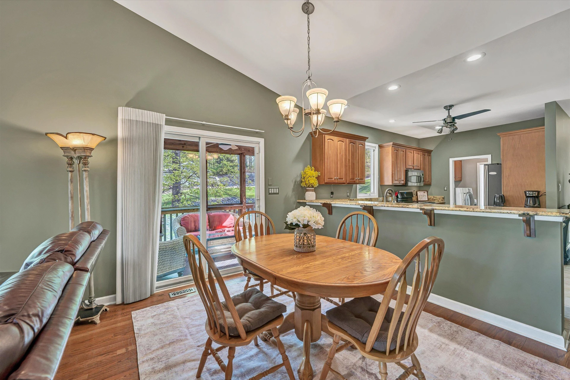 145 Channelview DR - Photo 34
