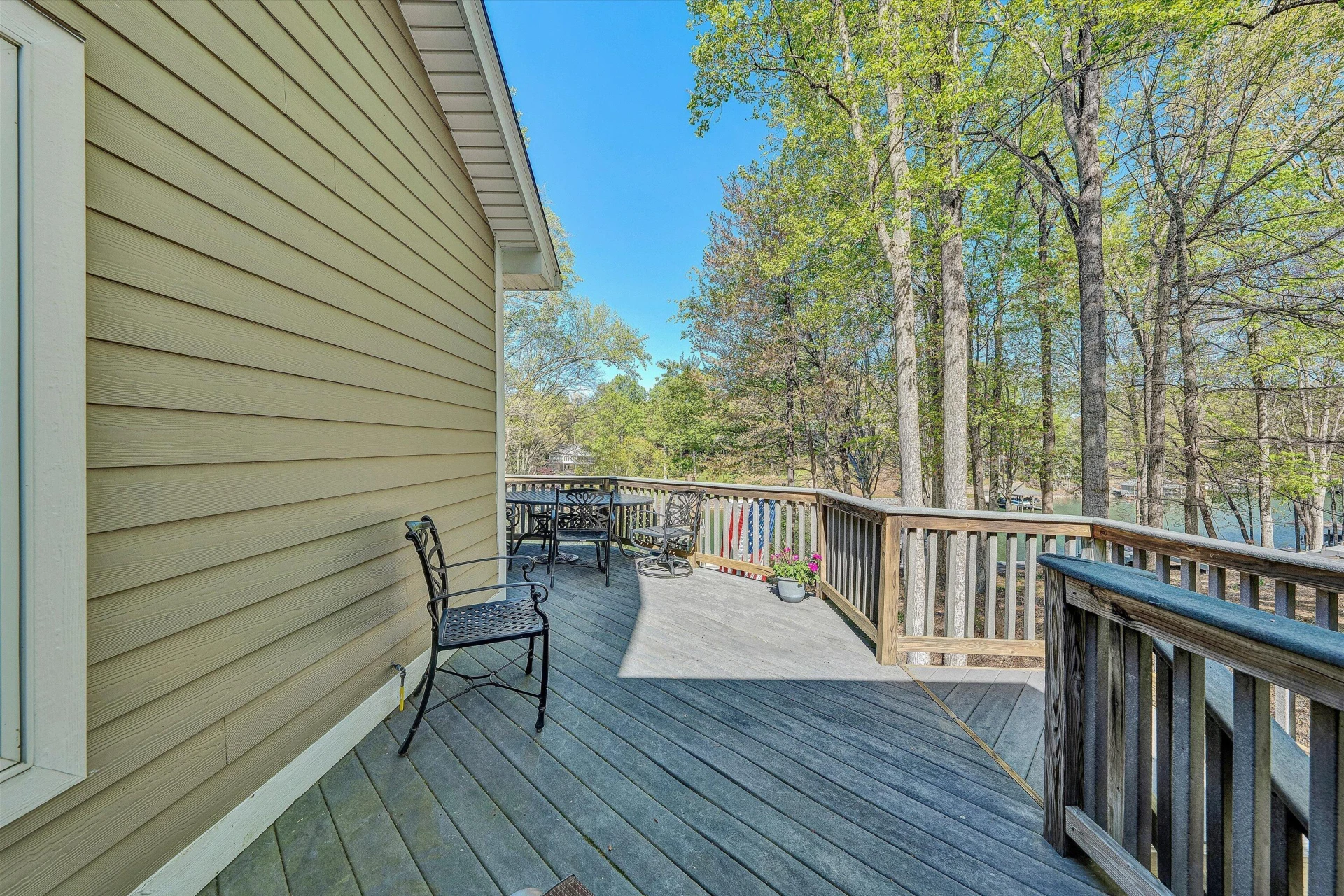 145 Channelview DR - Photo 40