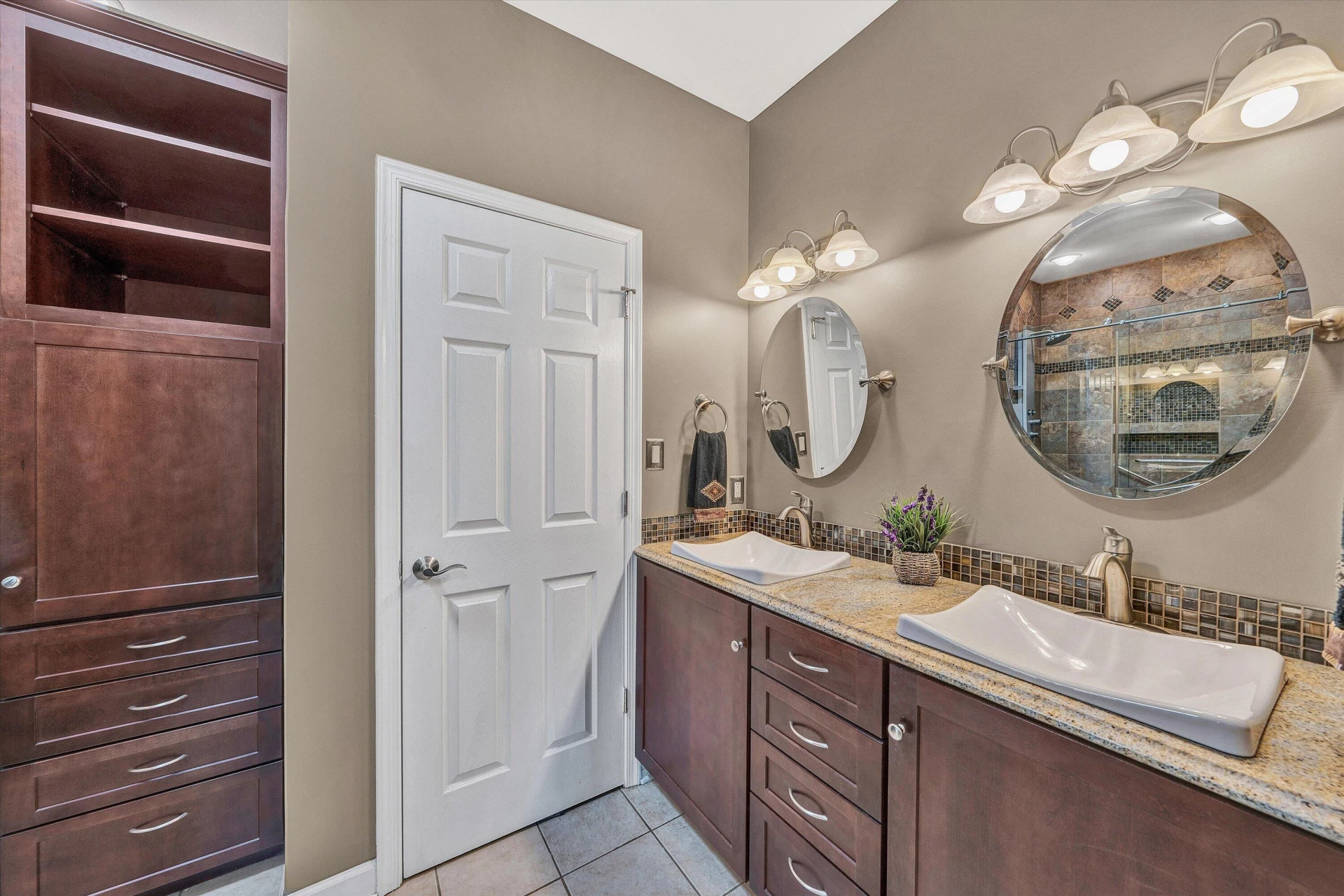 145 Channelview DR - Photo 45
