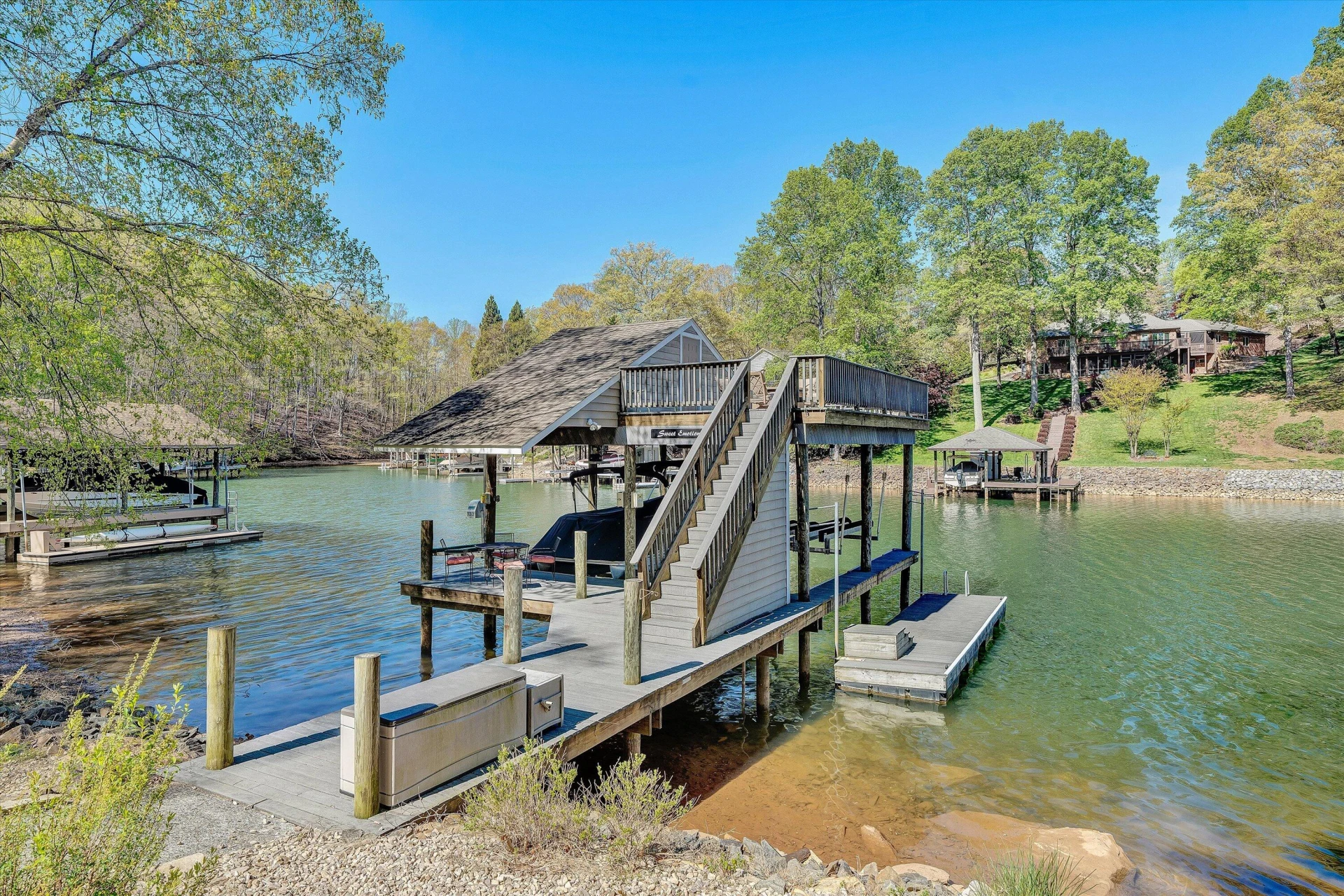 145 Channelview DR - Photo 5