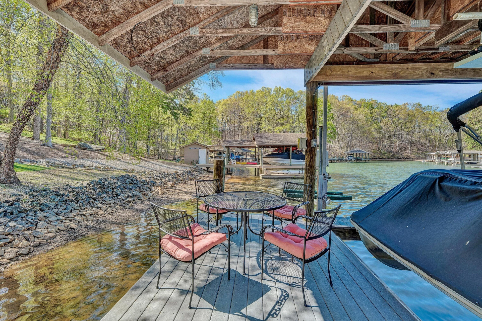 145 Channelview DR - Photo 8