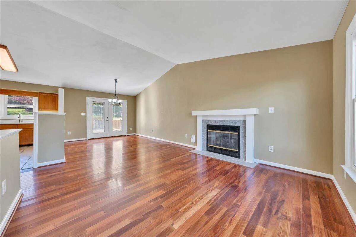 1831 Summerfield DR - Photo 15