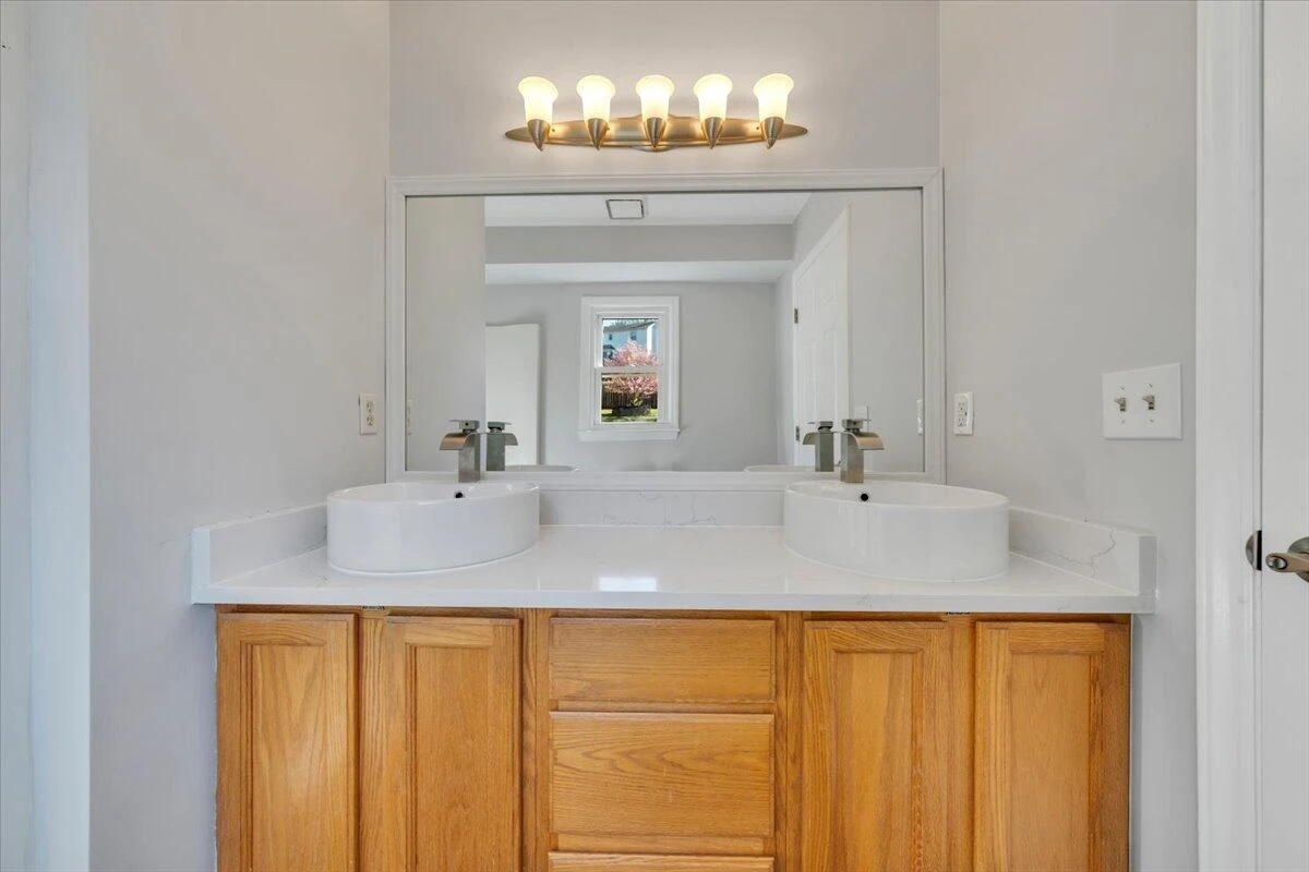 1831 Summerfield DR - Photo 23