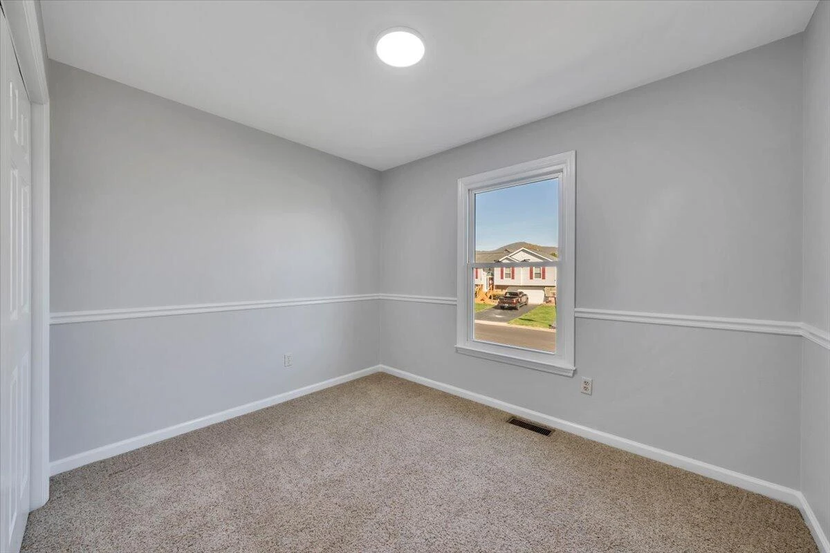 1831 Summerfield DR - Photo 27