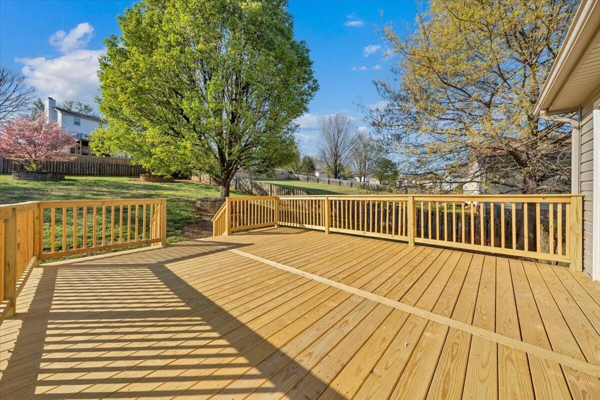 1831 Summerfield DR - Photo 9