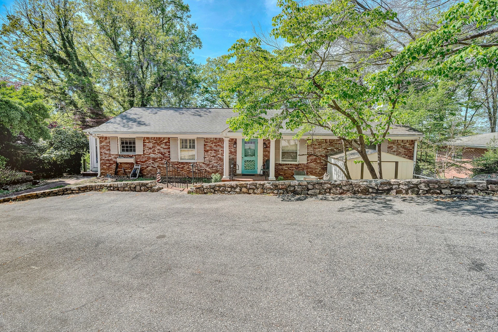 3125 Burnleigh RD SW