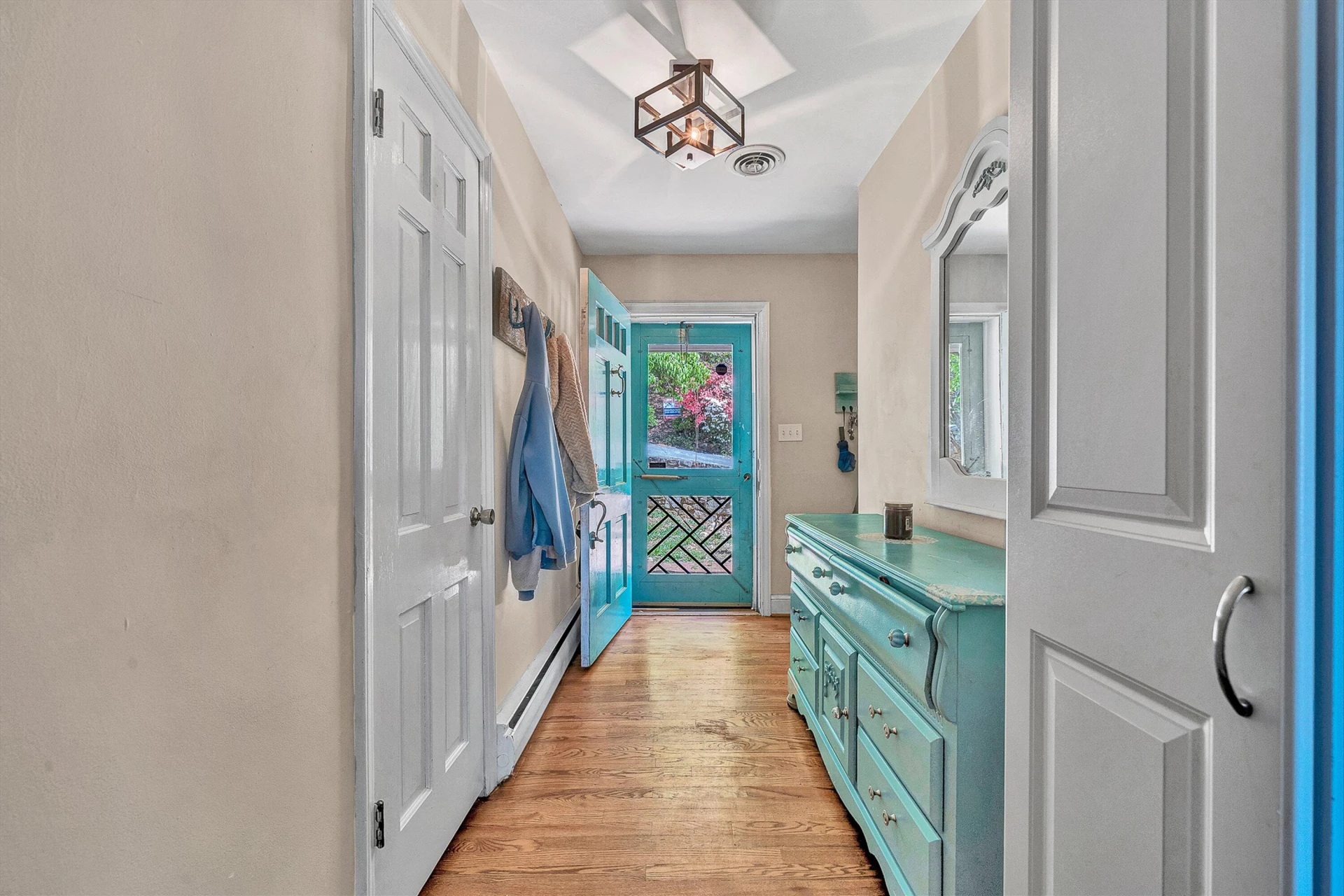 3125 Burnleigh RD SW - Photo 3