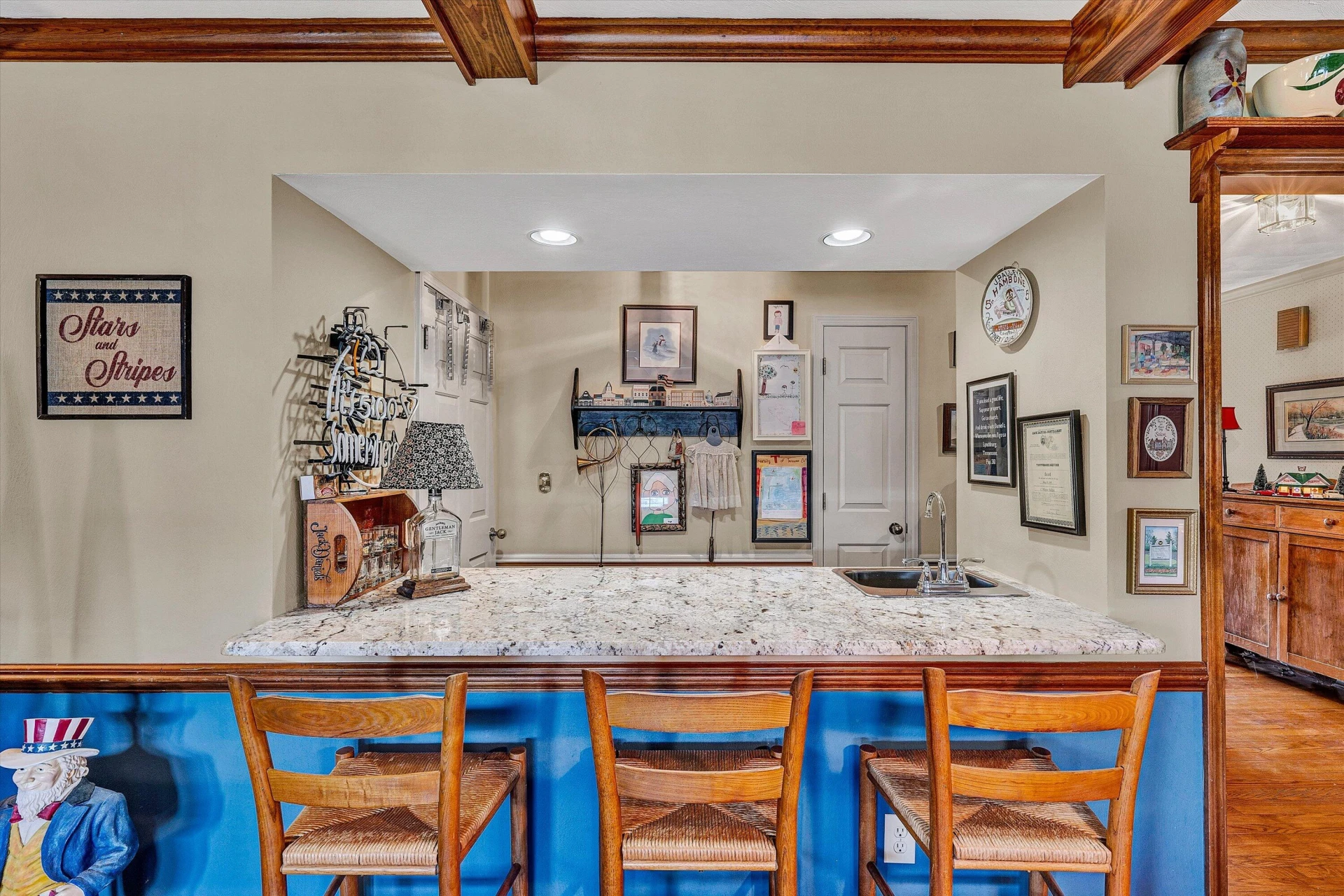 1505 Ashley DR - Photo 20