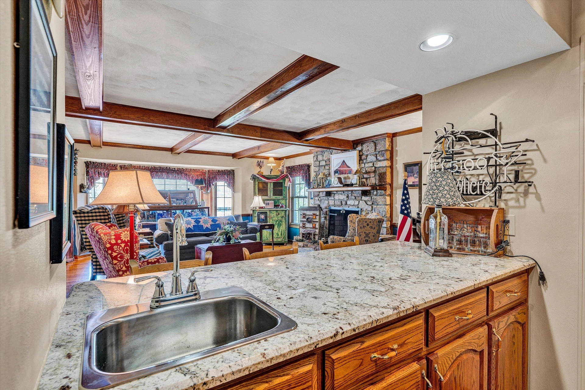 1505 Ashley DR - Photo 21