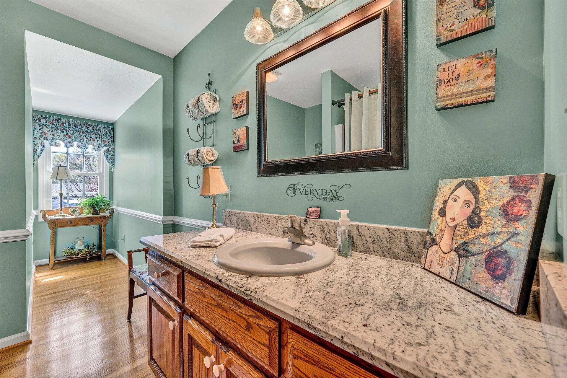 1505 Ashley DR - Photo 27