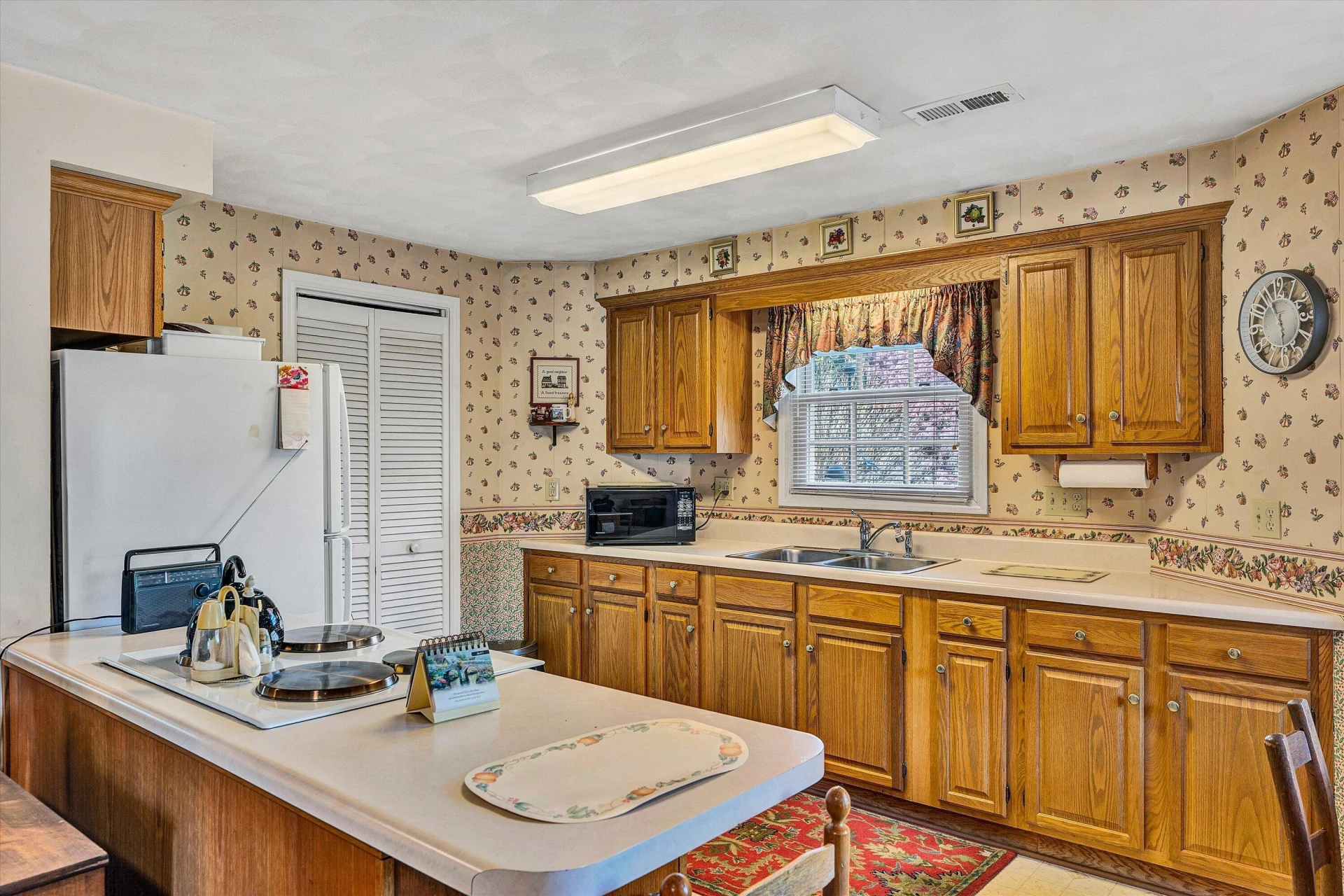1505 Ashley DR - Photo 38