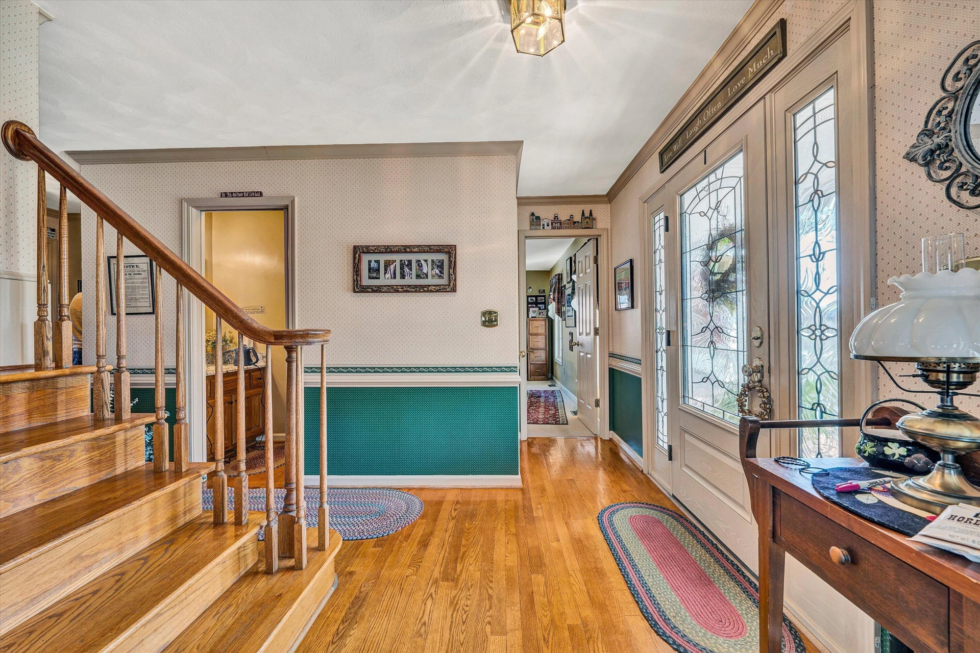 1505 Ashley DR - Photo 7