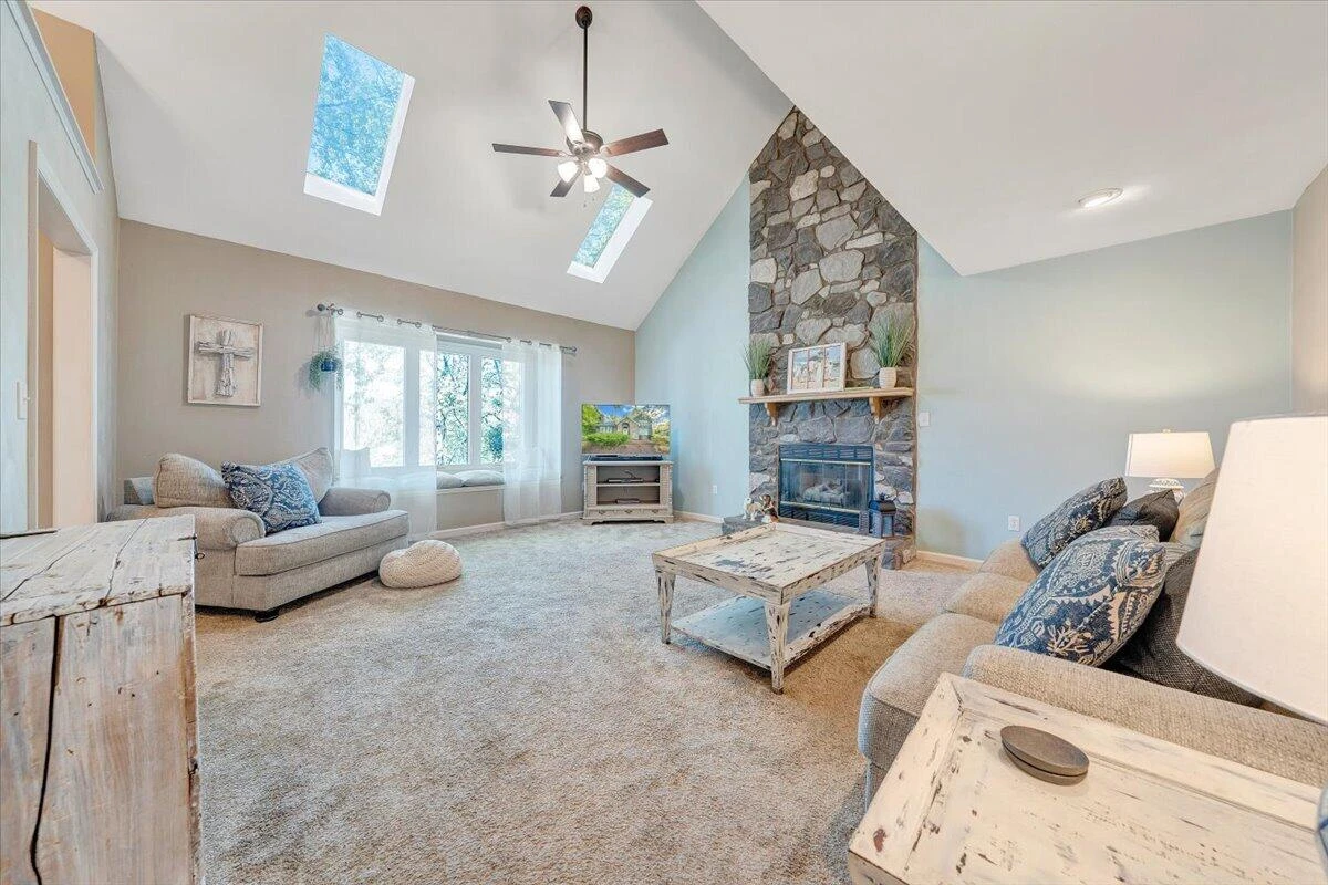 662 Stayman RD - Photo 9