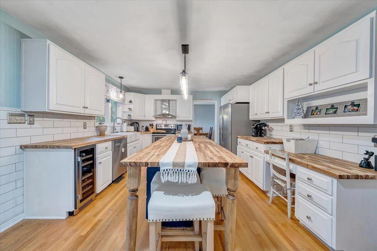 662 Stayman RD - Photo 15