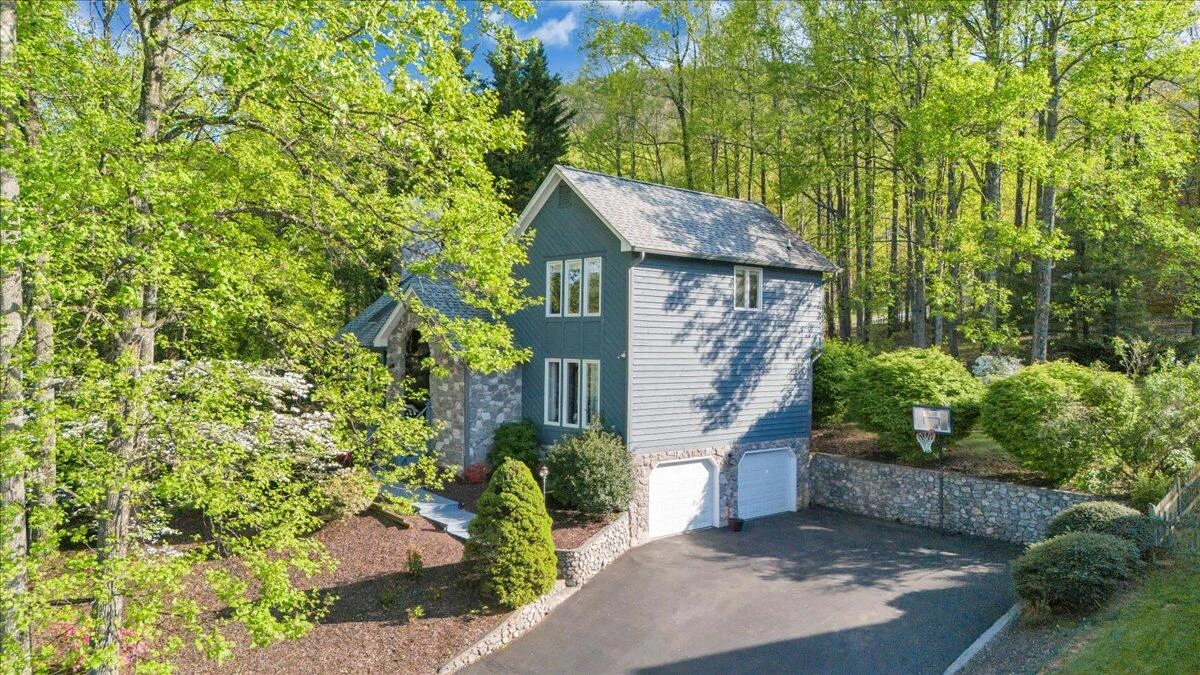 662 Stayman RD