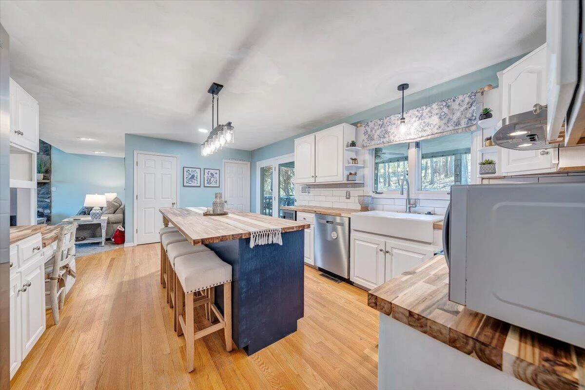 662 Stayman RD - Photo 20