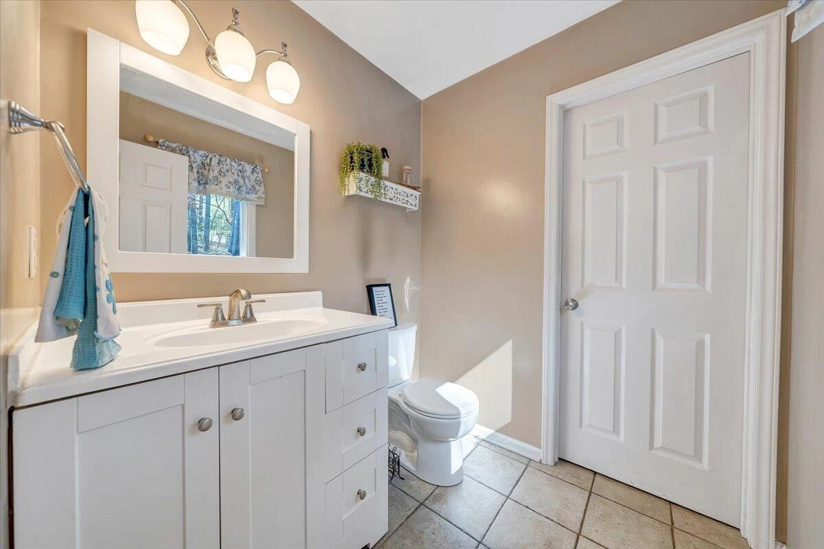 662 Stayman RD - Photo 31