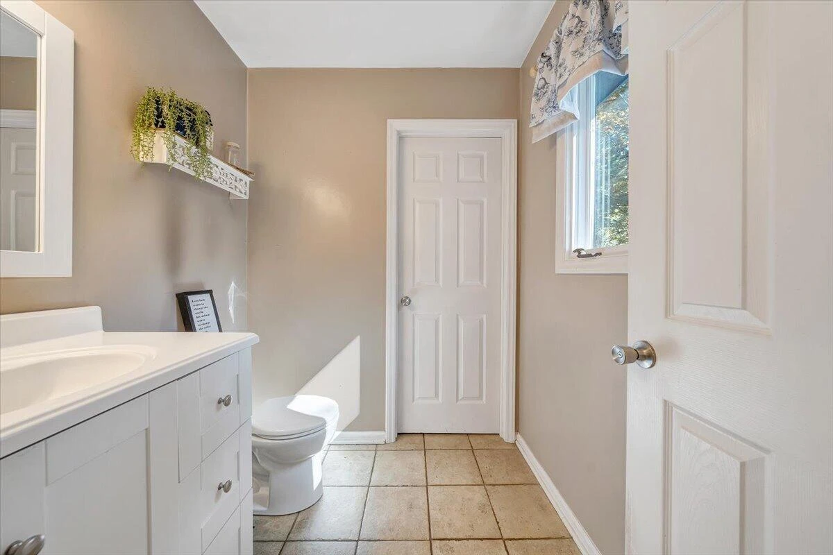 662 Stayman RD - Photo 32