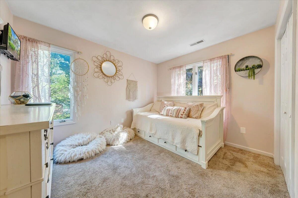 662 Stayman RD - Photo 48