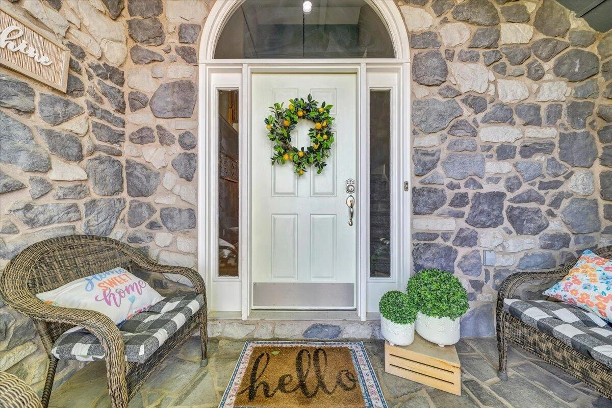 662 Stayman RD - Photo 4