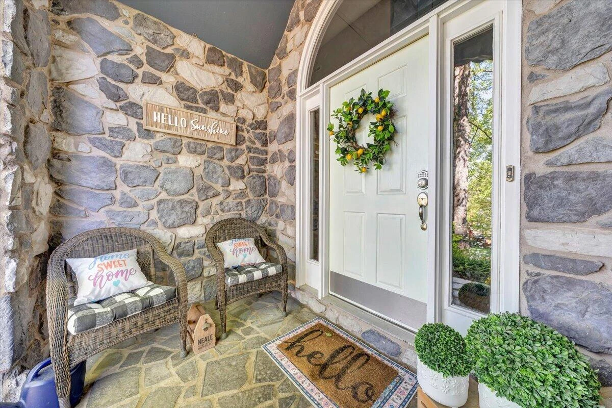 662 Stayman RD - Photo 5