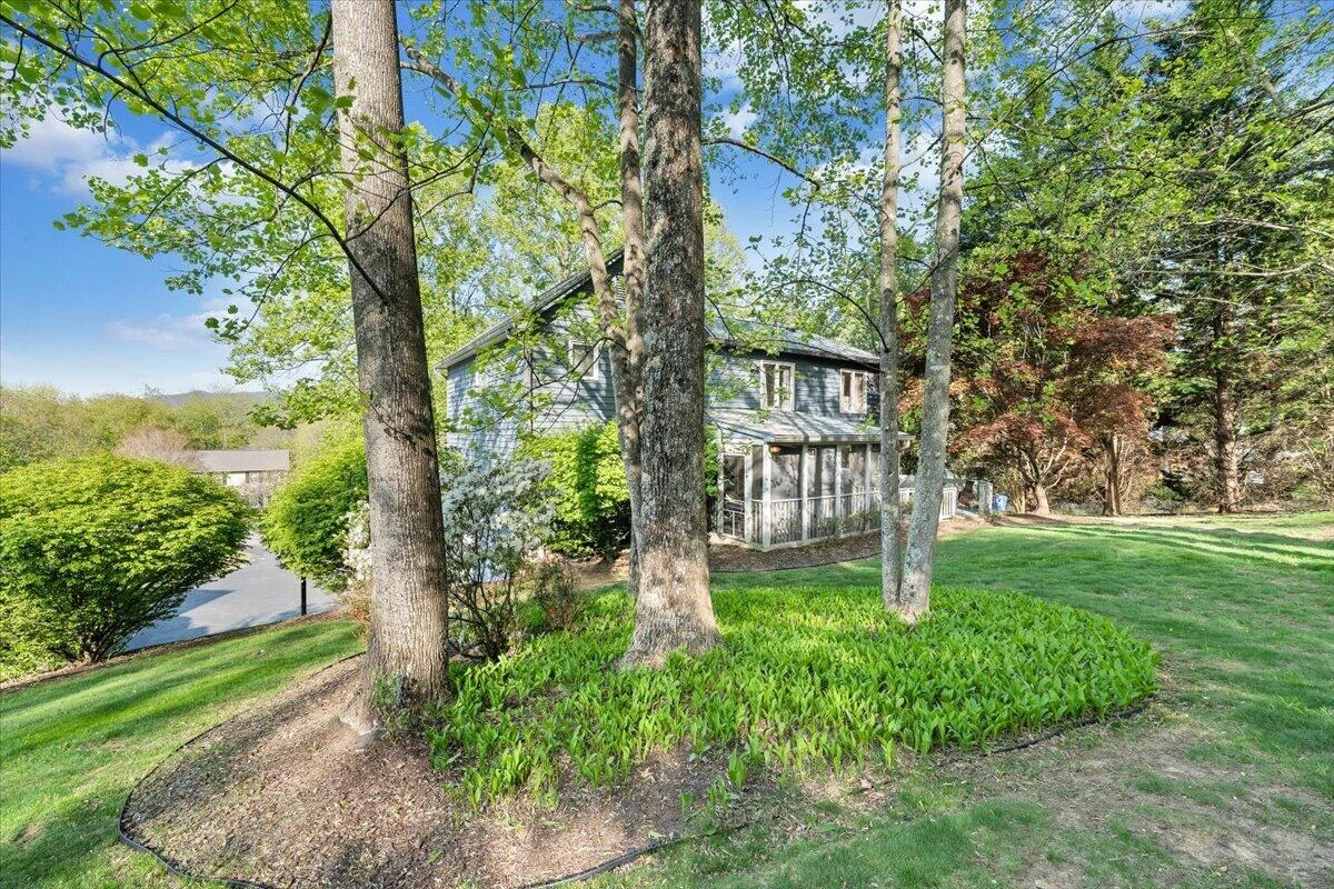 662 Stayman RD - Photo 70