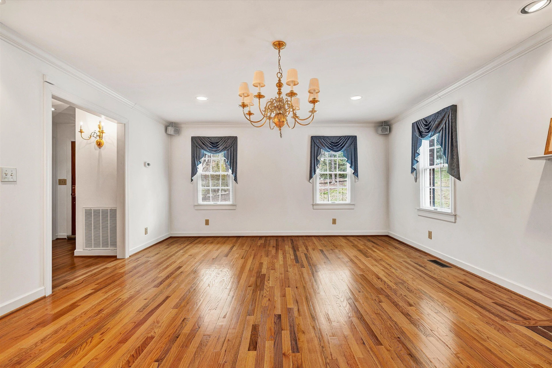 77 Gloucester CT - Photo 14
