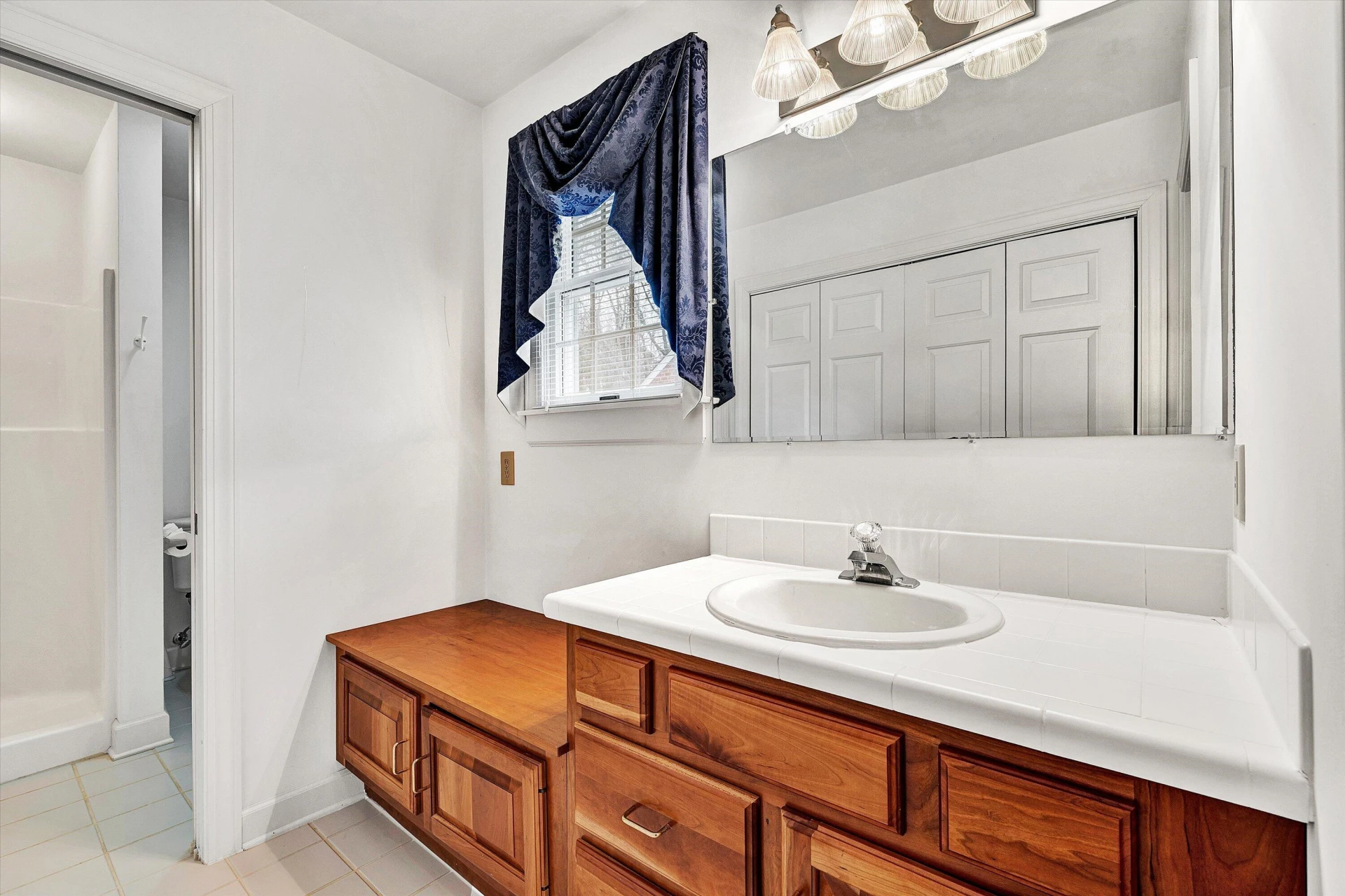 77 Gloucester CT - Photo 38