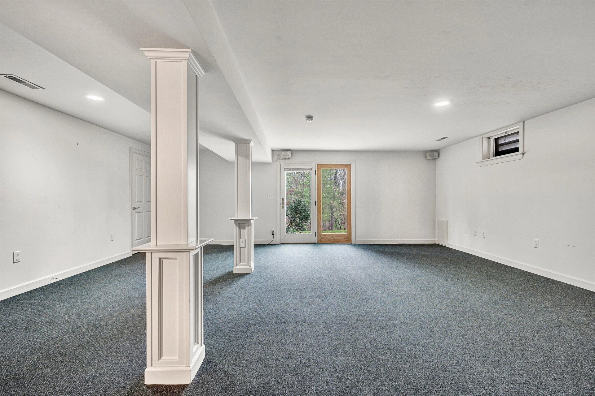 77 Gloucester CT - Photo 46