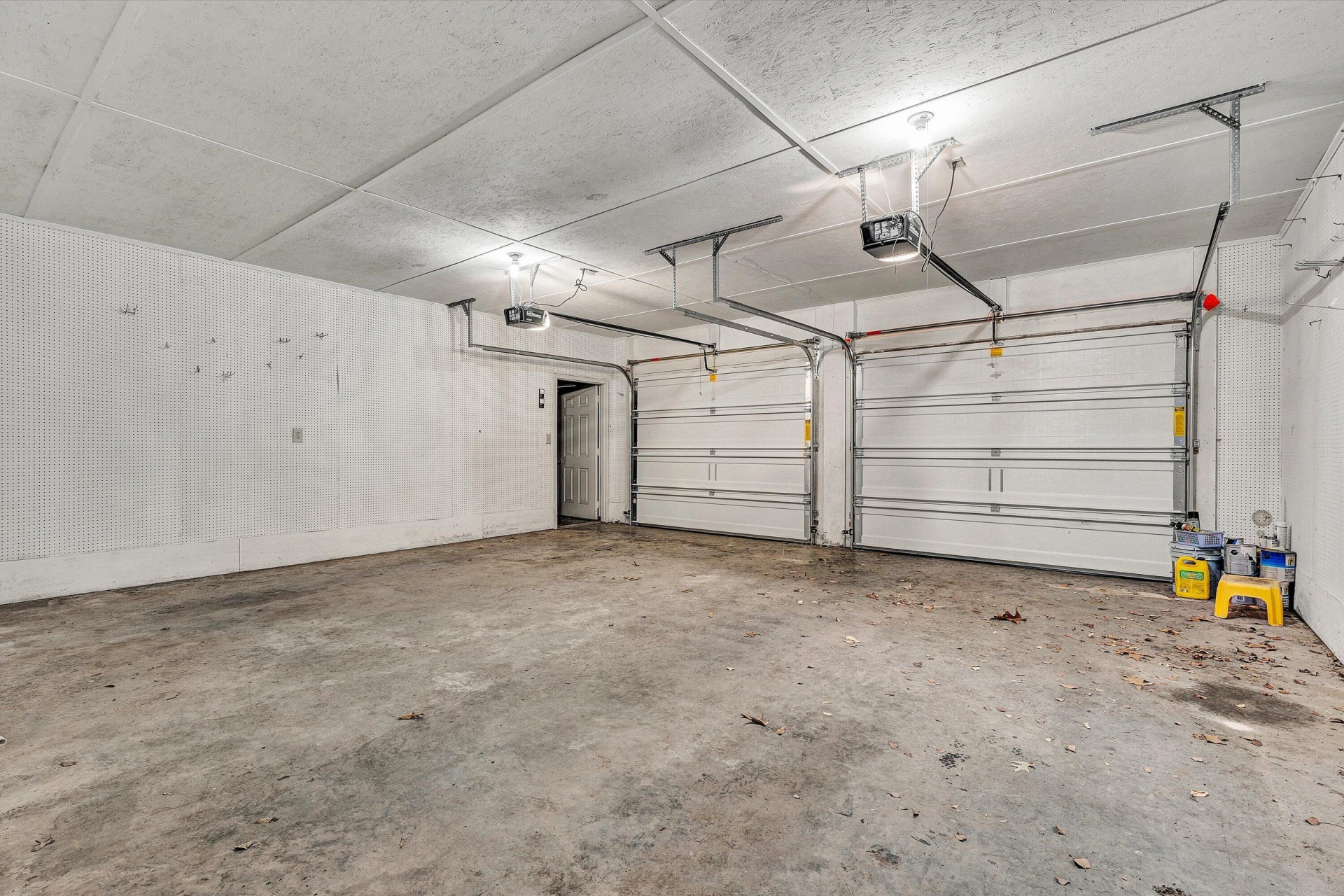 77 Gloucester CT - Photo 54