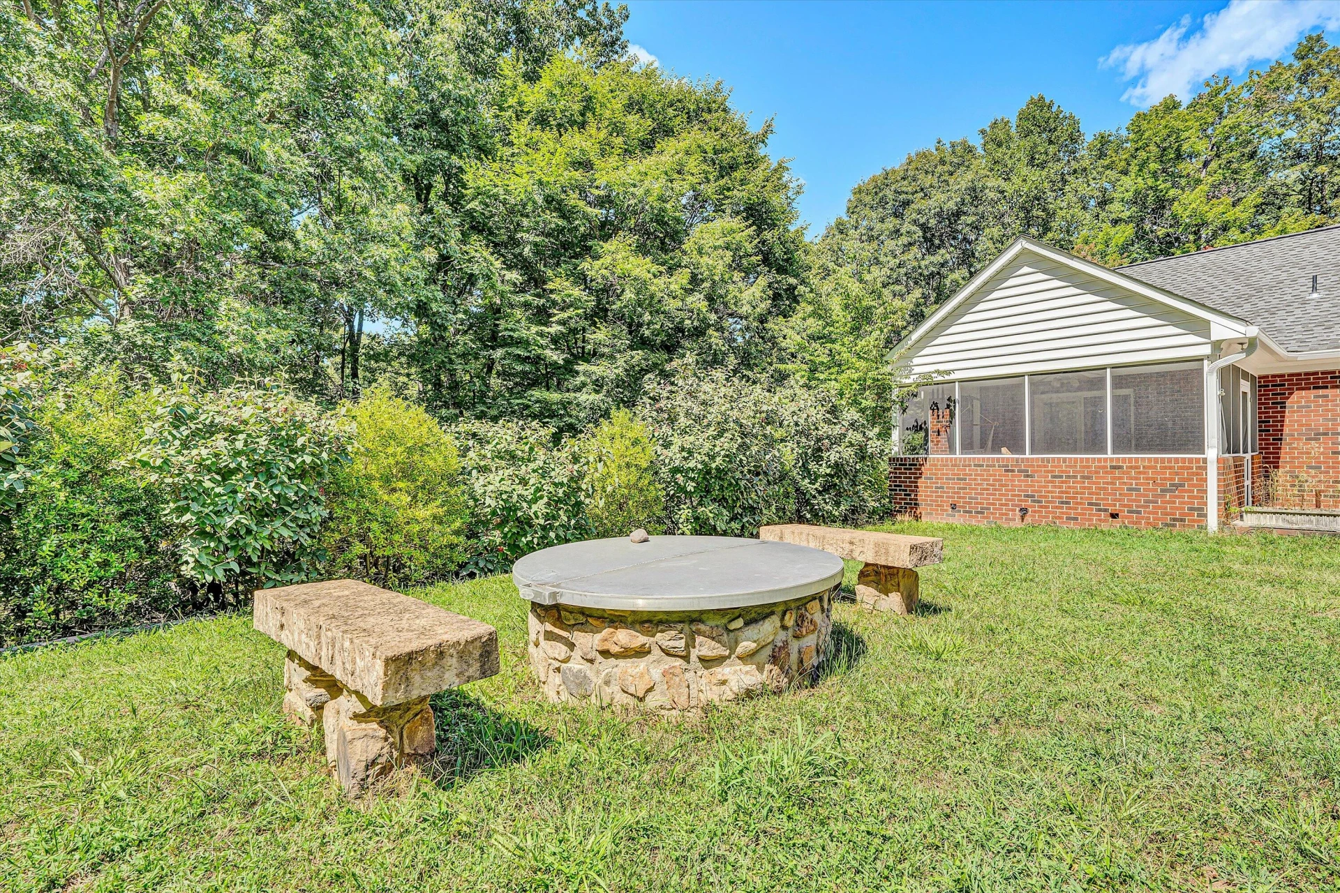 77 Gloucester CT - Photo 60