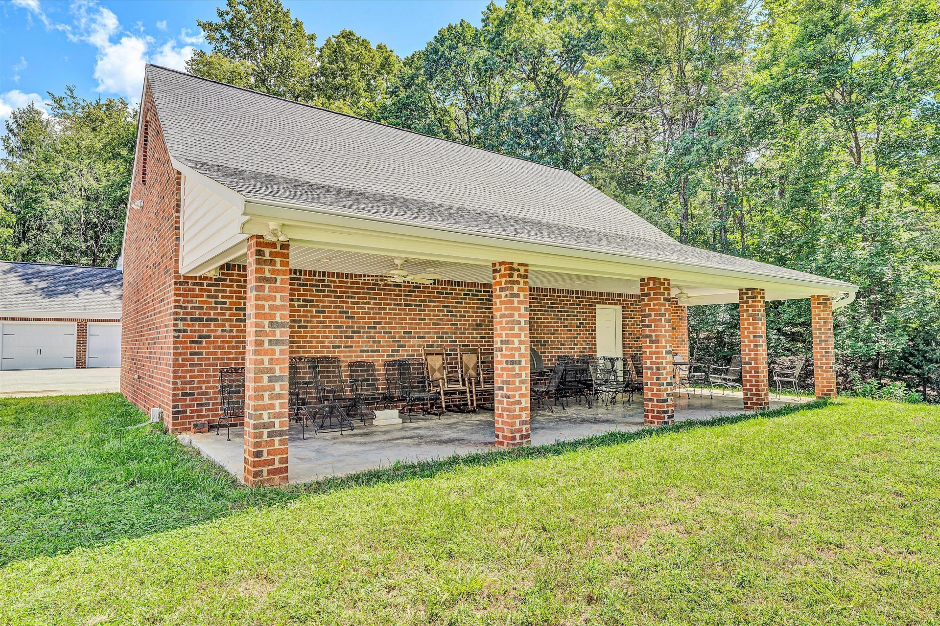 77 Gloucester CT - Photo 64