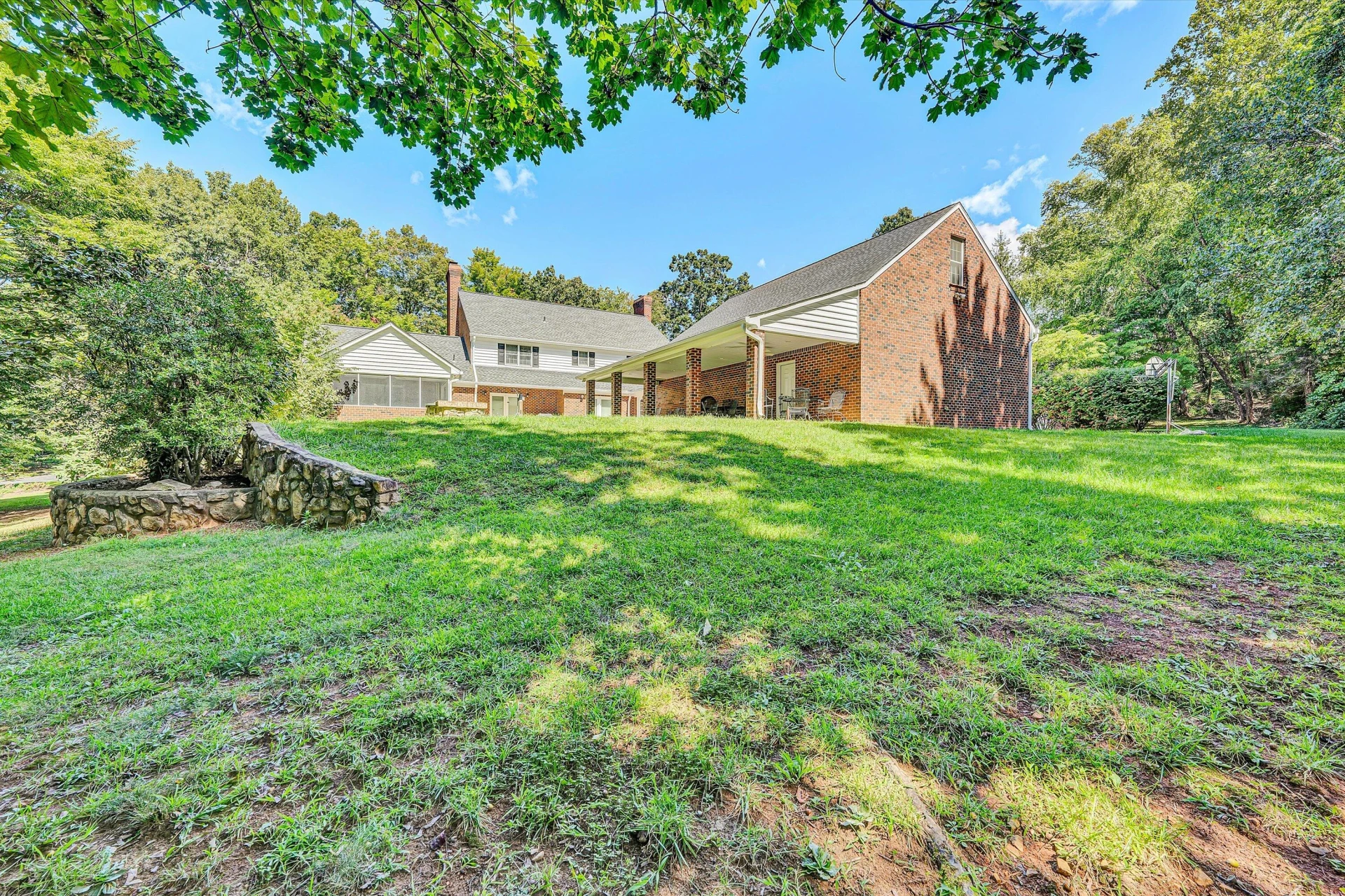 77 Gloucester CT - Photo 82