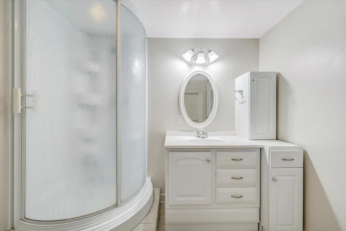 2407 Laura RD NW - Photo 38