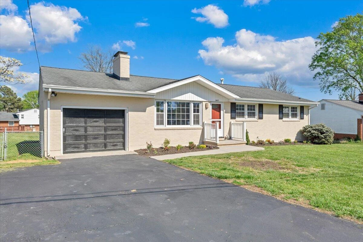 2407 Laura RD NW - Photo 49