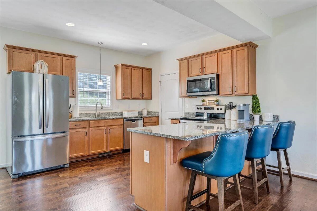 424 Cambridge Court RD - Photo 12