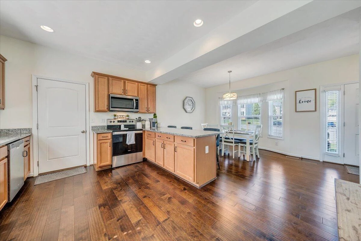 424 Cambridge Court RD - Photo 15