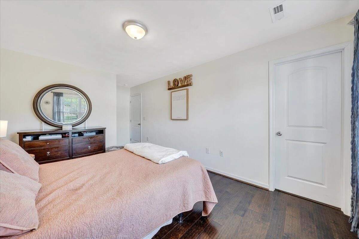 424 Cambridge Court RD - Photo 19