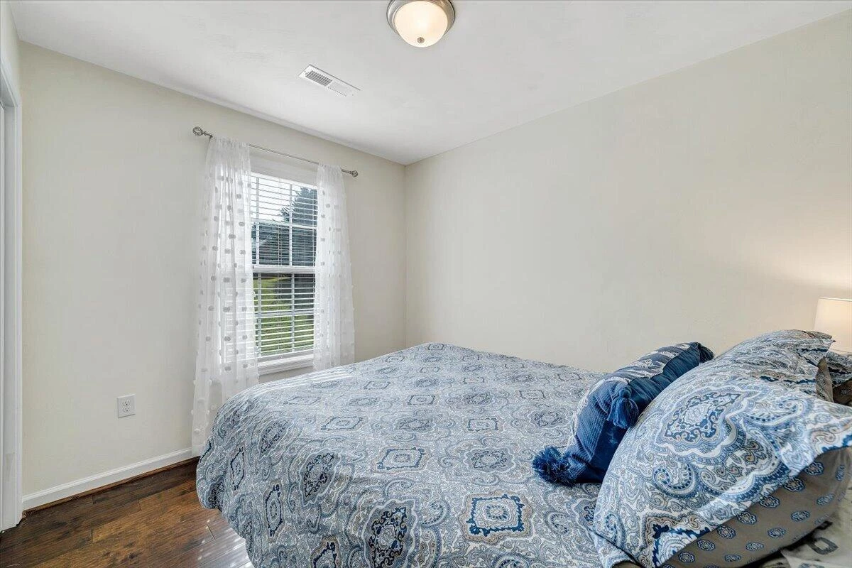 424 Cambridge Court RD - Photo 21