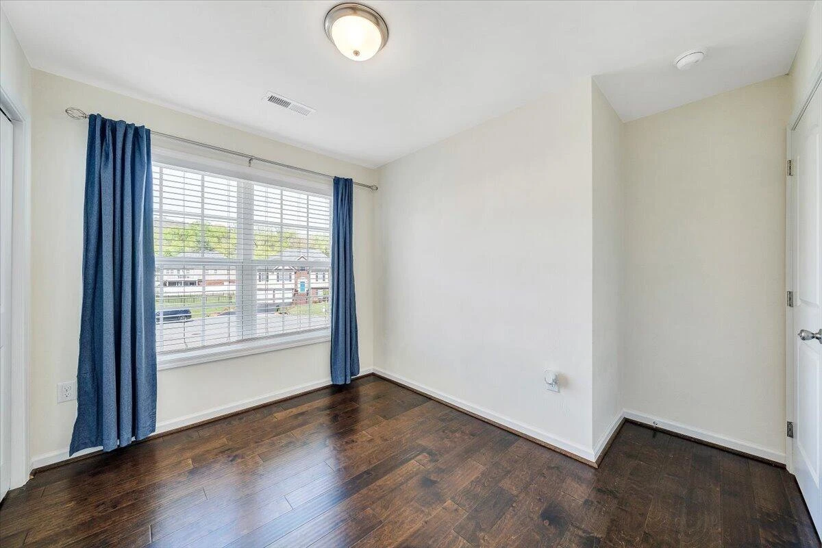 424 Cambridge Court RD - Photo 26
