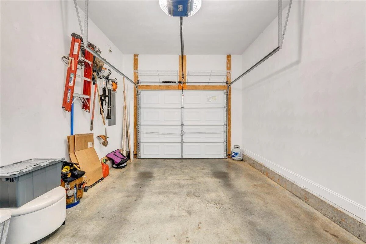 424 Cambridge Court RD - Photo 37