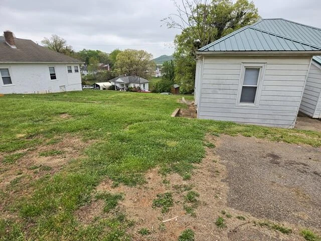 170 10th ST - Photo 14