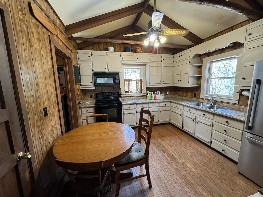 145 Via Mountain LN - Photo 25