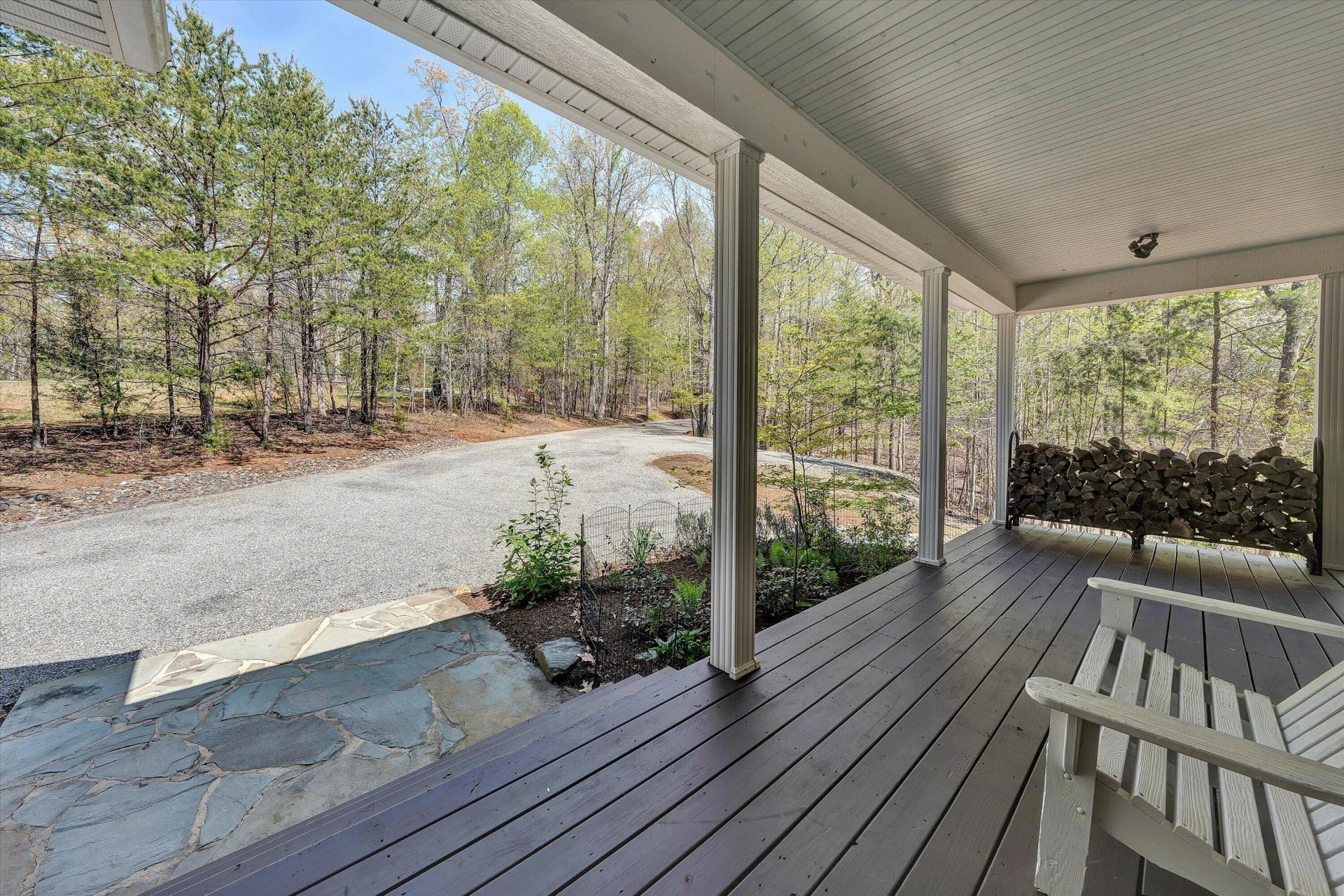 1307 Lakefield DR - Photo 12