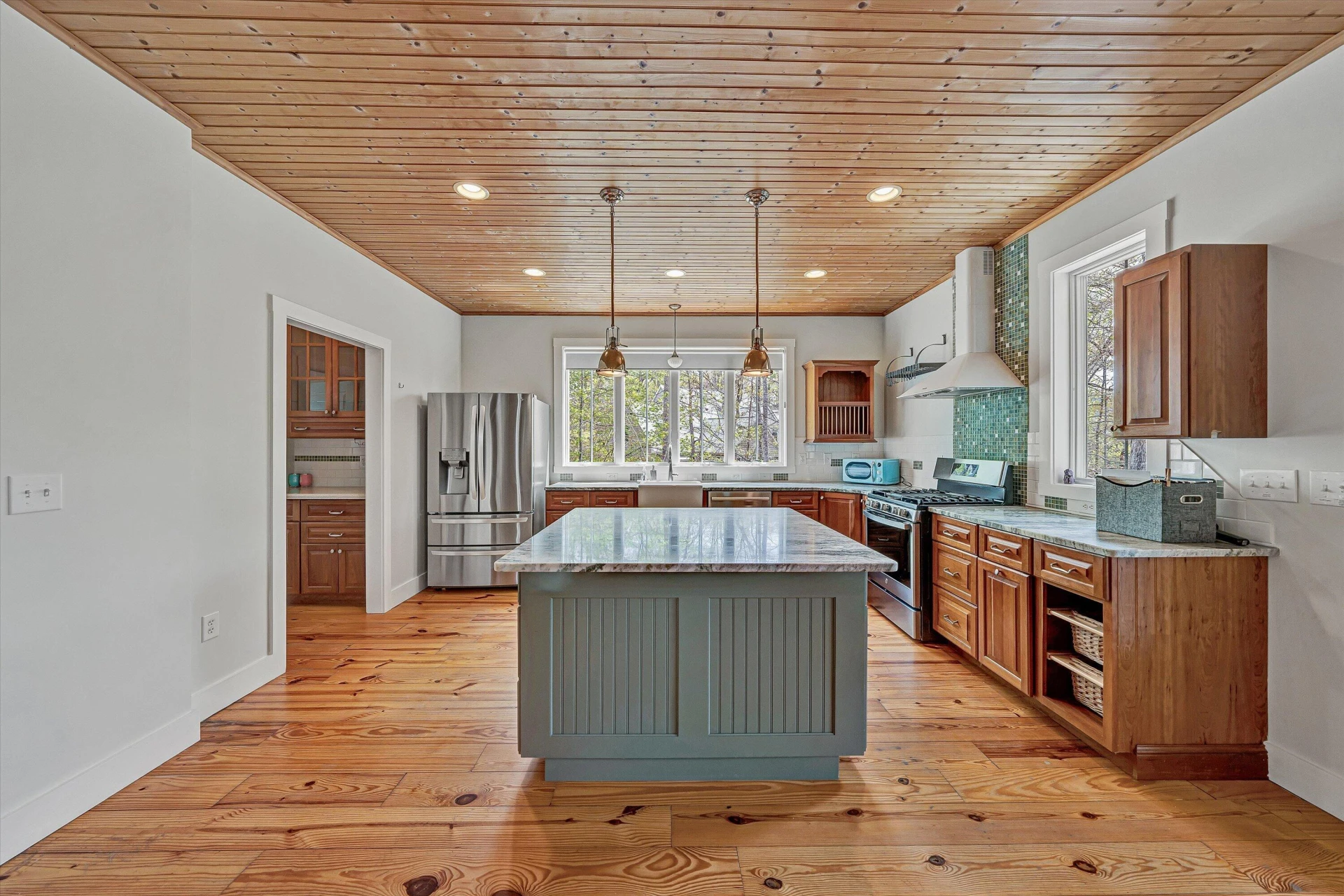 1307 Lakefield DR - Photo 19