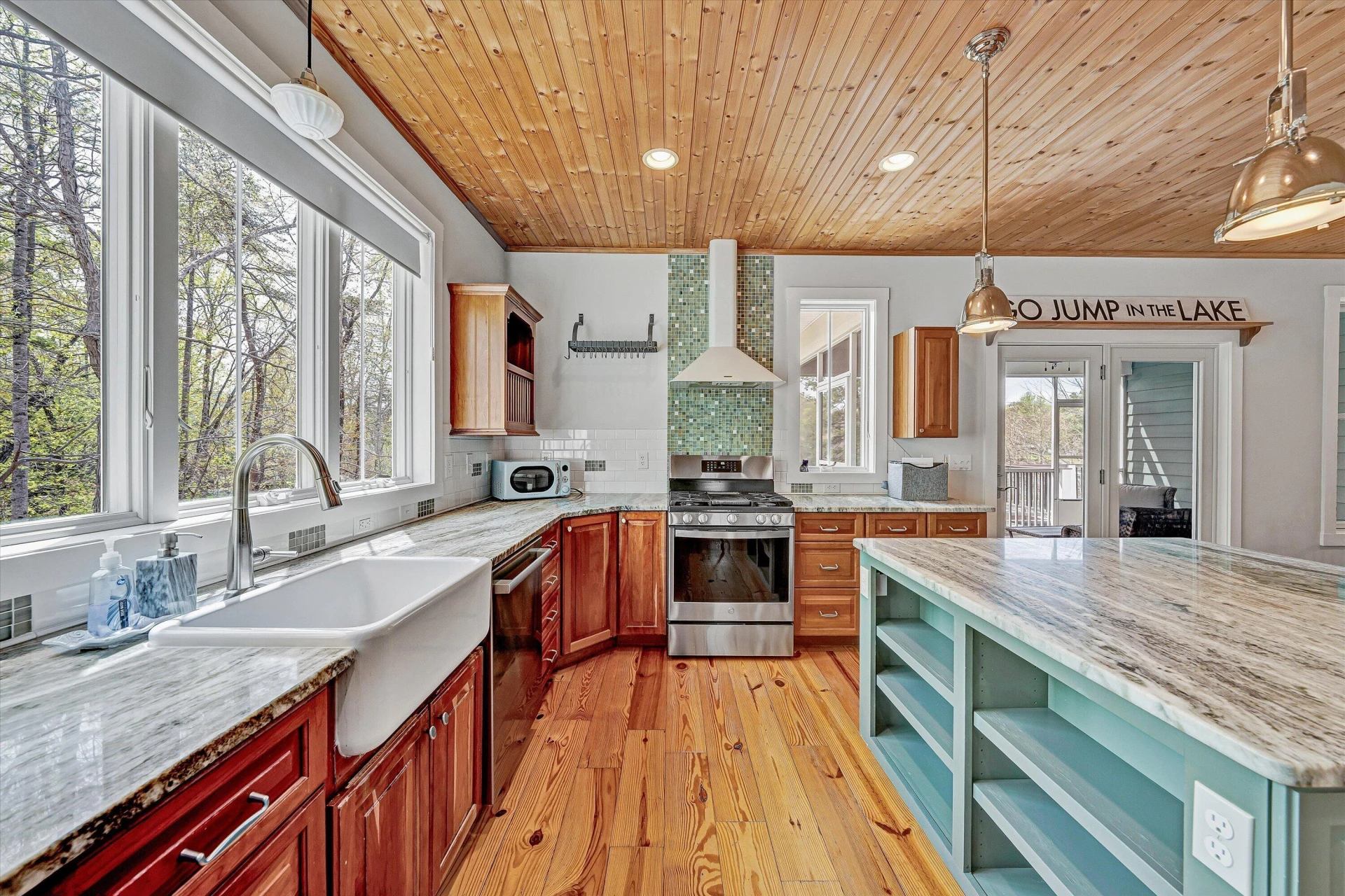 1307 Lakefield DR - Photo 20