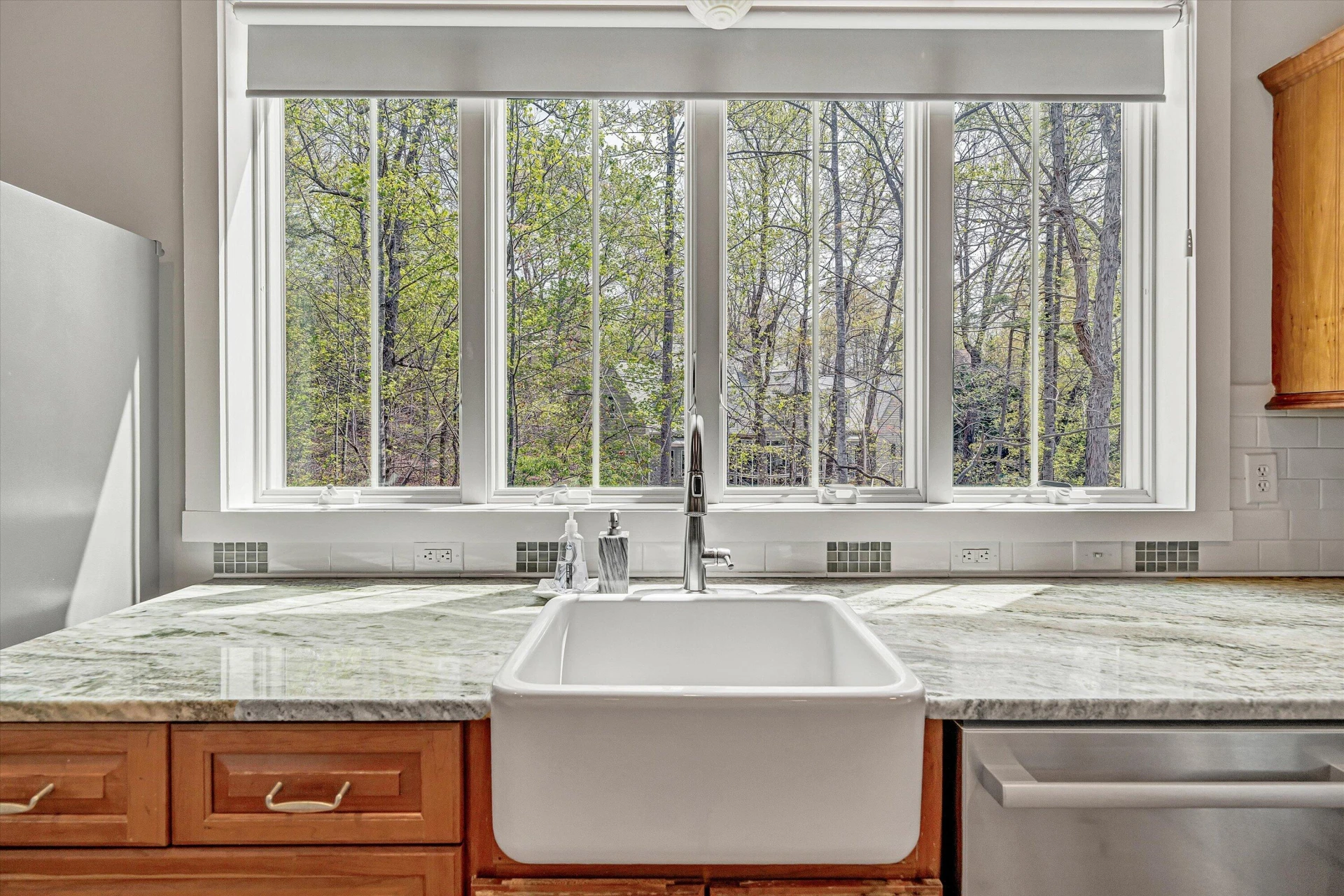 1307 Lakefield DR - Photo 21