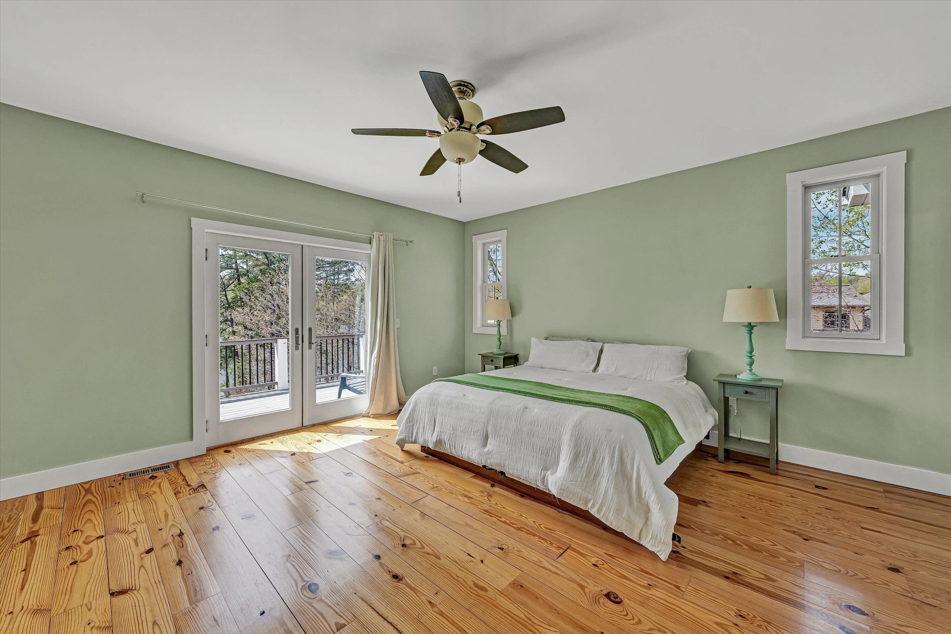 1307 Lakefield DR - Photo 27