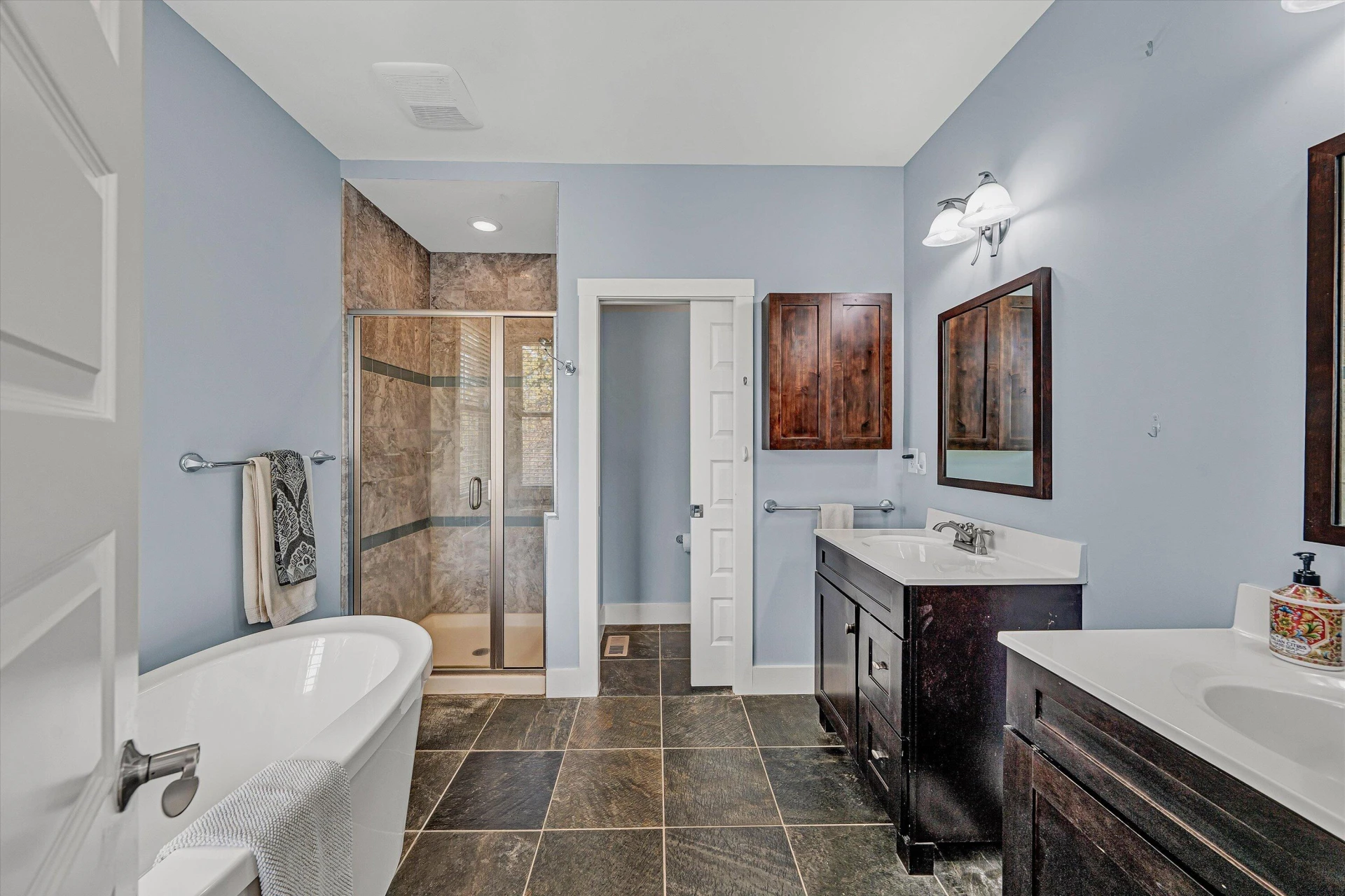 1307 Lakefield DR - Photo 29