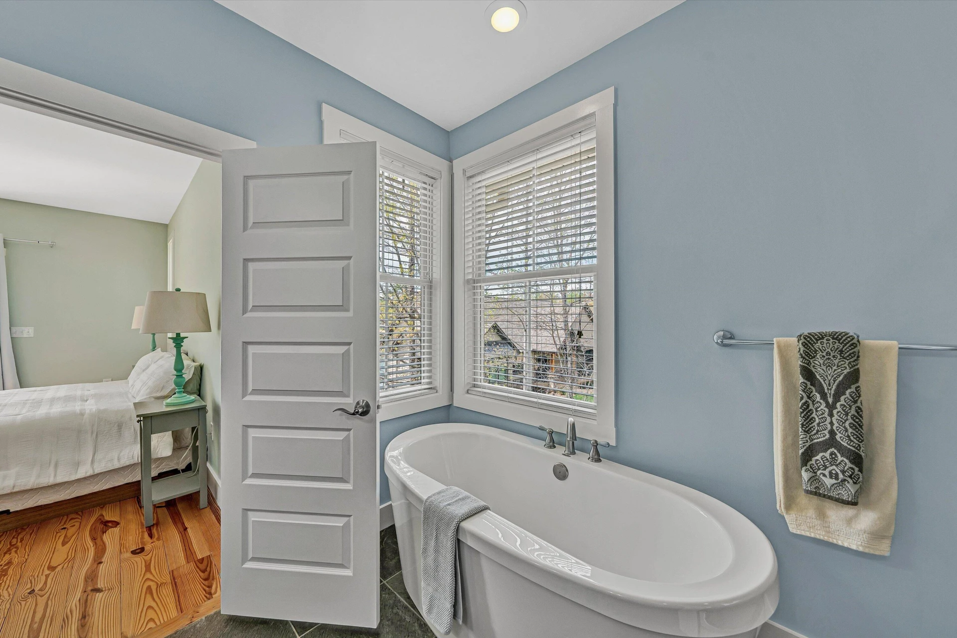 1307 Lakefield DR - Photo 30